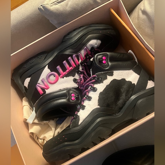 Louis Vuitton Millenium Ankle Boot , black & pink Size 9 - Picture 9 of 10